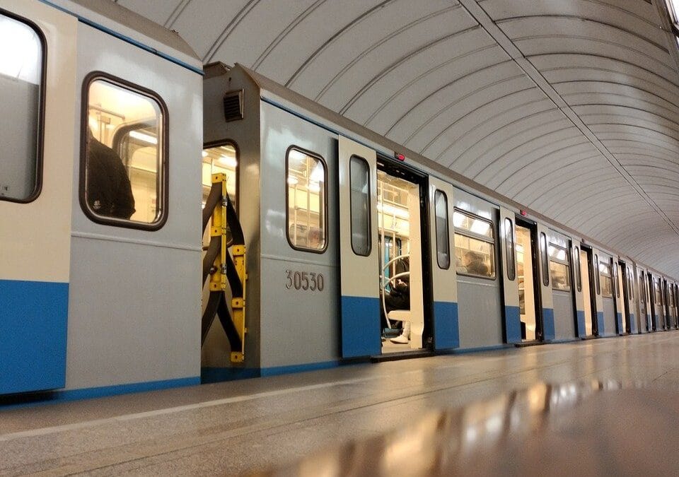 Metro in Athene: Een handige gids voor toeristen